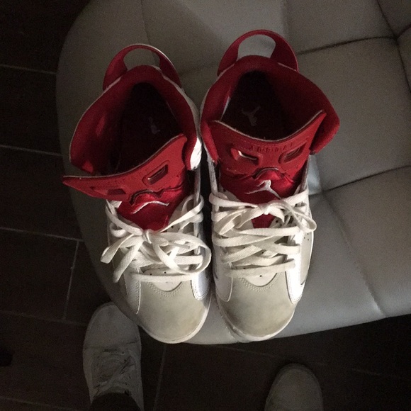 Jordan’s 6 - Picture 4 of 5